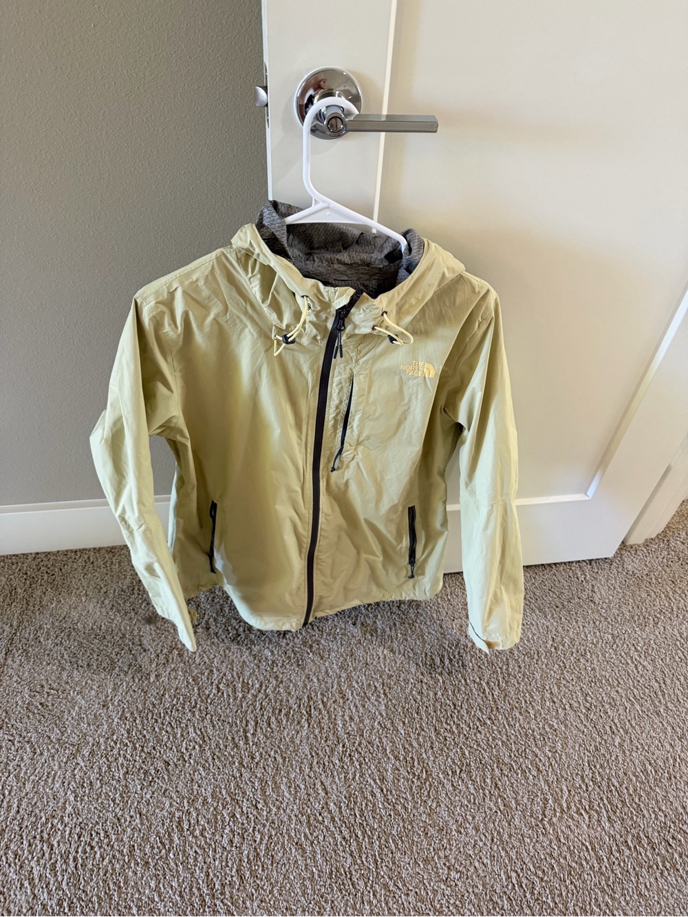 The North Face Womens Hooded Rain Jacket in Light Yellow
